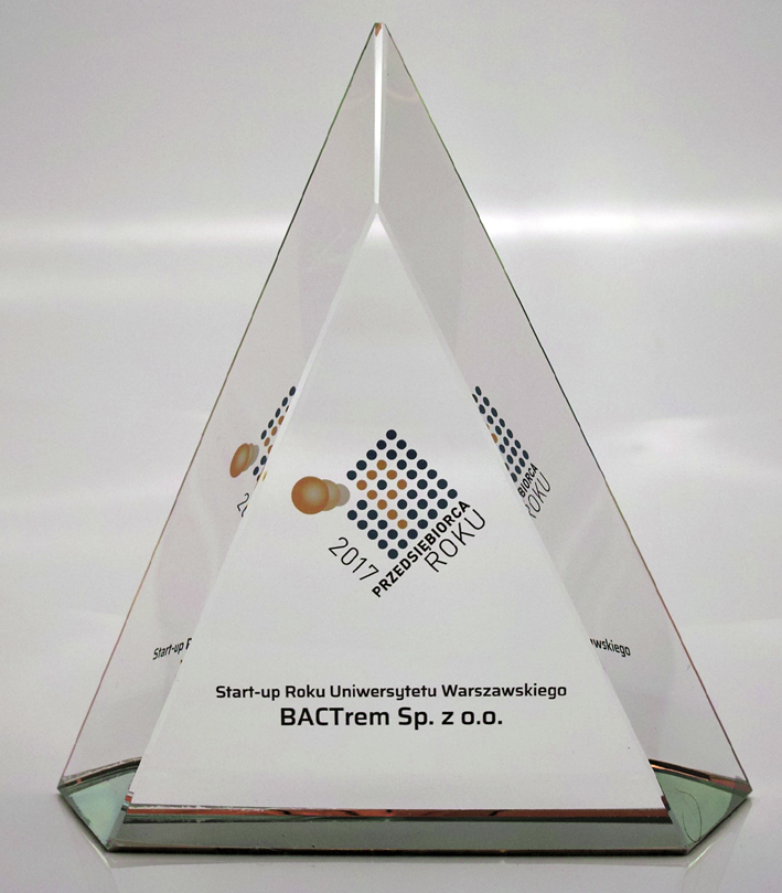 BACTrem otrzymało nagrodę główną w kategorii Start- up Uniwersytetu Warszawskiego w konkursie Przedsiębiorca Roku 2017